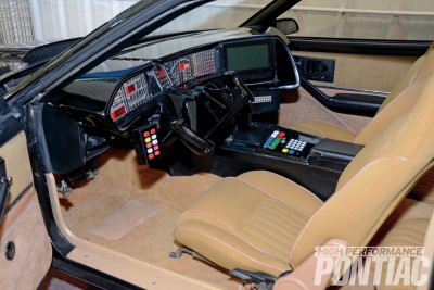 1982-pontiac-trans-am-k-i-t-t-confidential-camel-tan-interior.jpg